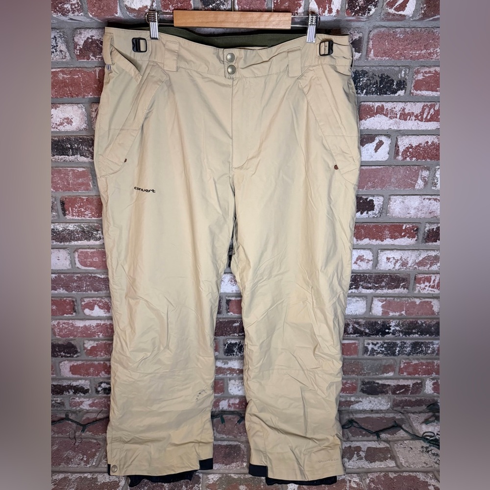 Columbia Omnitech Convert Men's Cream Snowboarding/Ski Cargo Pants
